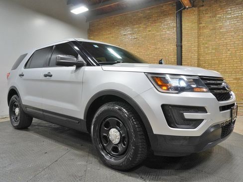 Used 2018 Ford Explorer 4WD Police Interceptor image 6