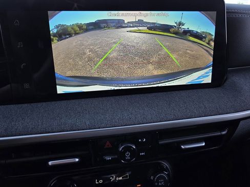 Used 2026 Nissan Kicks SV FWD image 10