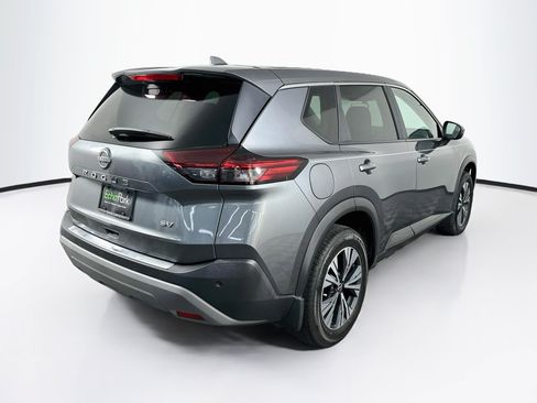 Used 2023 Nissan Rogue SV FWD image 9