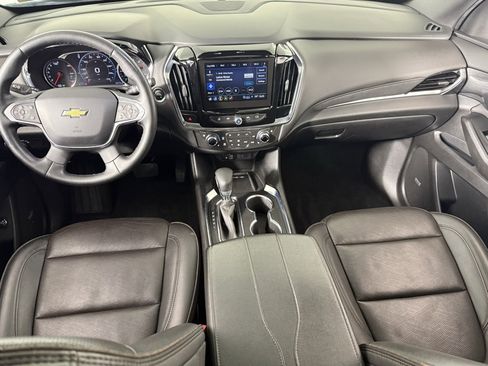 Used 2023 Chevrolet Traverse High Country image 14