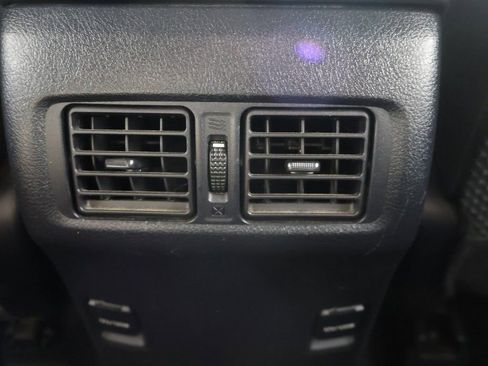 Used 2018 Toyota 4Runner SR5 AWD/4WD image 48