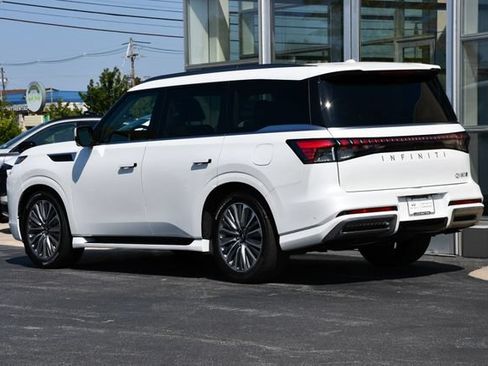 Used 2025 INFINITI QX80 Luxe AWD/4WD image 10
