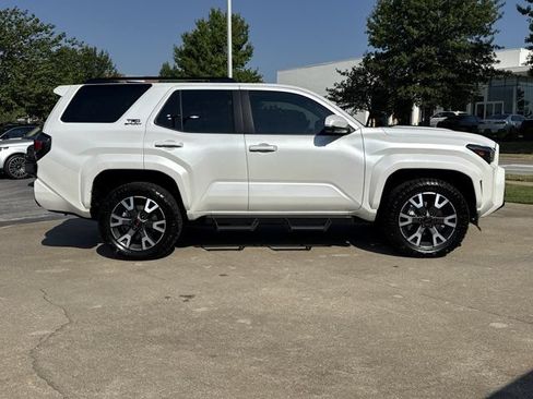Used 2026 Toyota 4Runner TRD Sport Premium AWD/4WD image 2