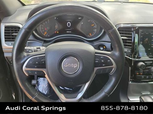 Used 2020 Jeep Grand Cherokee Altitude AWD/4WD image 15