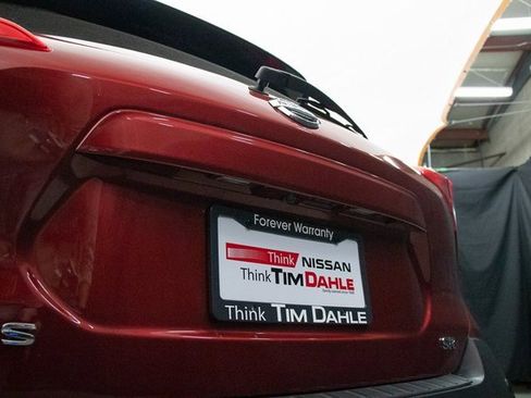 Used 2020 Nissan Kicks SR image 13