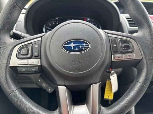 Used 2018 Subaru Forester 2.5i Premium image 18