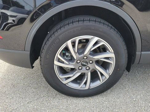 Certified 2025 Lincoln Corsair FWD image 10