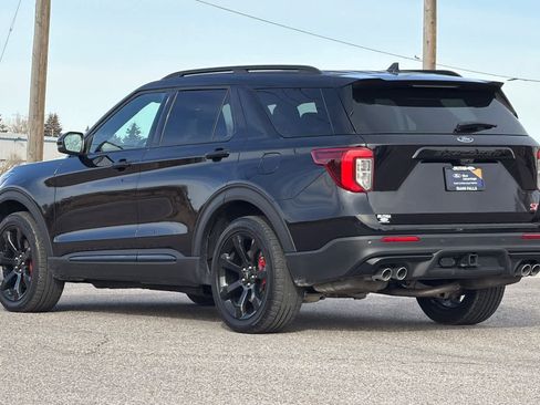 Used 2023 Ford Explorer ST w/ Equipment Group 401A image 6