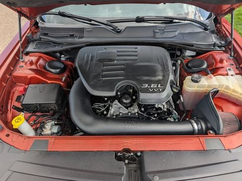 Used 2020 Dodge Challenger SXT w/ Blacktop Package RWD image 21
