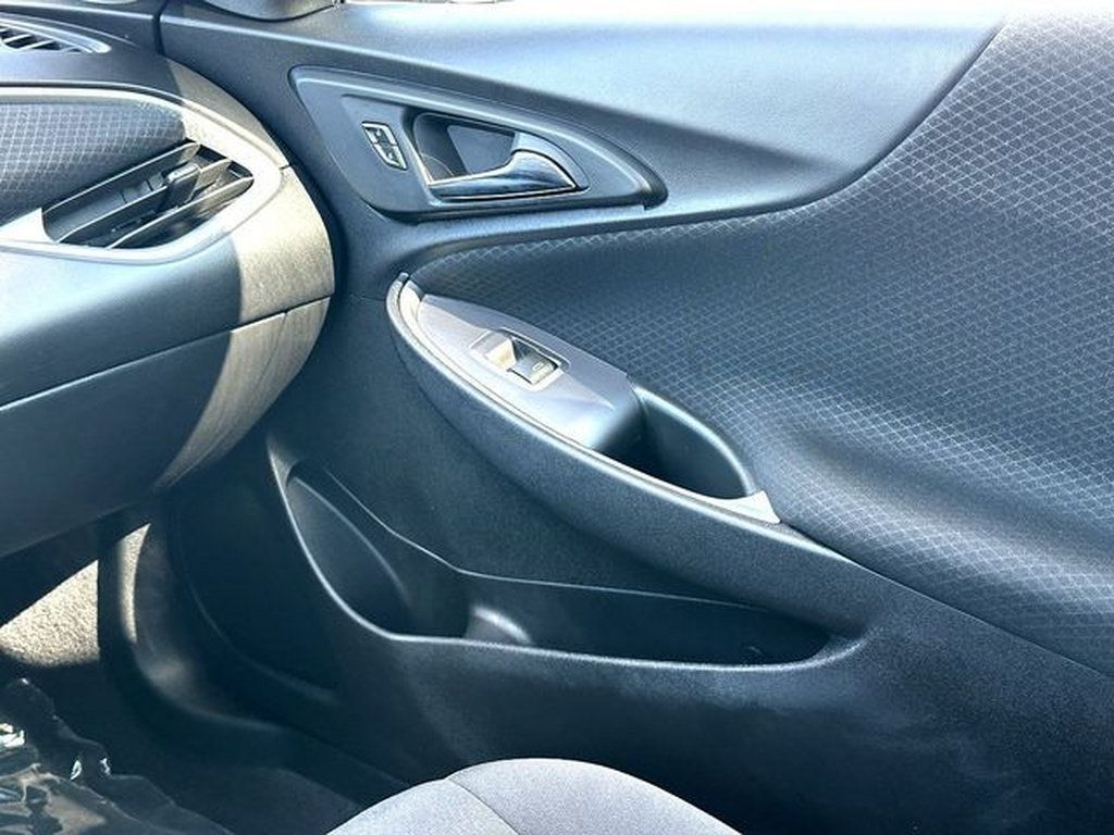 Used 2024 Chevrolet Malibu LT FWD image 27