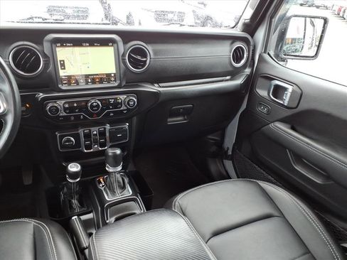 Used 2023 Jeep Wrangler Sahara w/ Cold Weather Group image 16