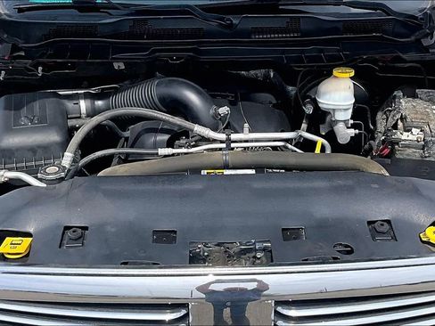 Used 2018 RAM 1500 Big Horn AWD/4WD image 37