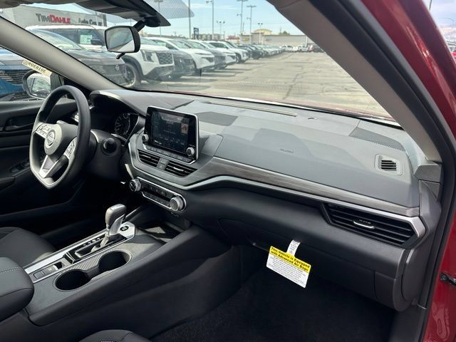 New 2026 Nissan Altima 2.5 SV AWD/4WD image 17