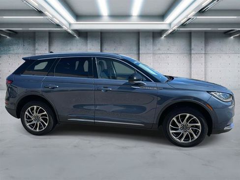 Used 2022 Lincoln Corsair AWD w/ Equipment Group 101A image 24