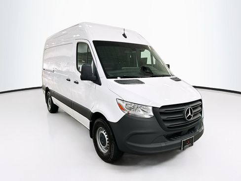 Used 2026 Mercedes-Benz Sprinter 2500 image 1
