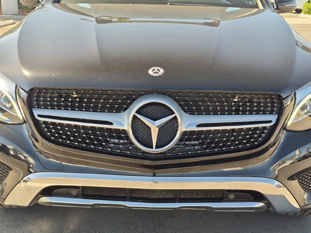 Used 2019 Mercedes-Benz GLC 300 4MATIC Coupe image 37