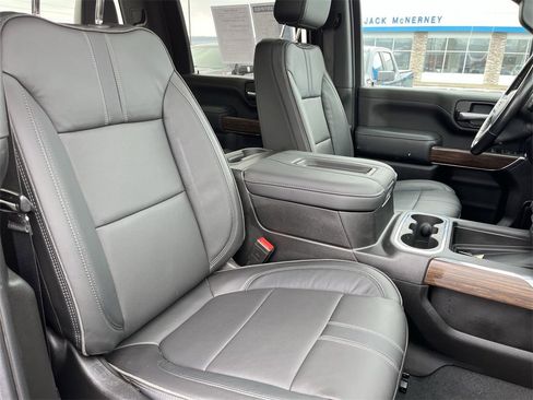 Certified 2022 Chevrolet Silverado 3500 High Country w/ Z71 Off-Road Package image 29