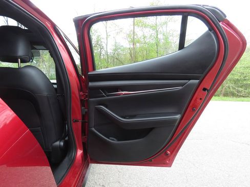 Used 2021 MAZDA MAZDA3 AWD 2.5 Turbo Hatchback image 15