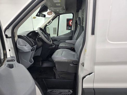 Used 2018 Ford Transit 250 148 Medium Roof RWD image 10