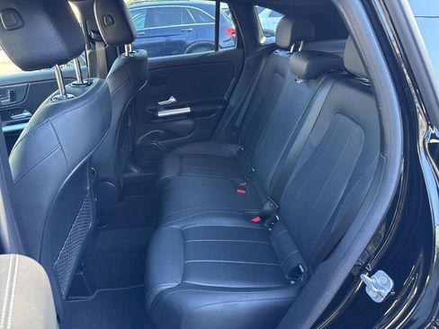 Certified 2025 Mercedes-Benz GLA 250 4MATIC image 16