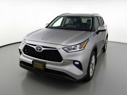 Certified 2022 Toyota Highlander Limited
