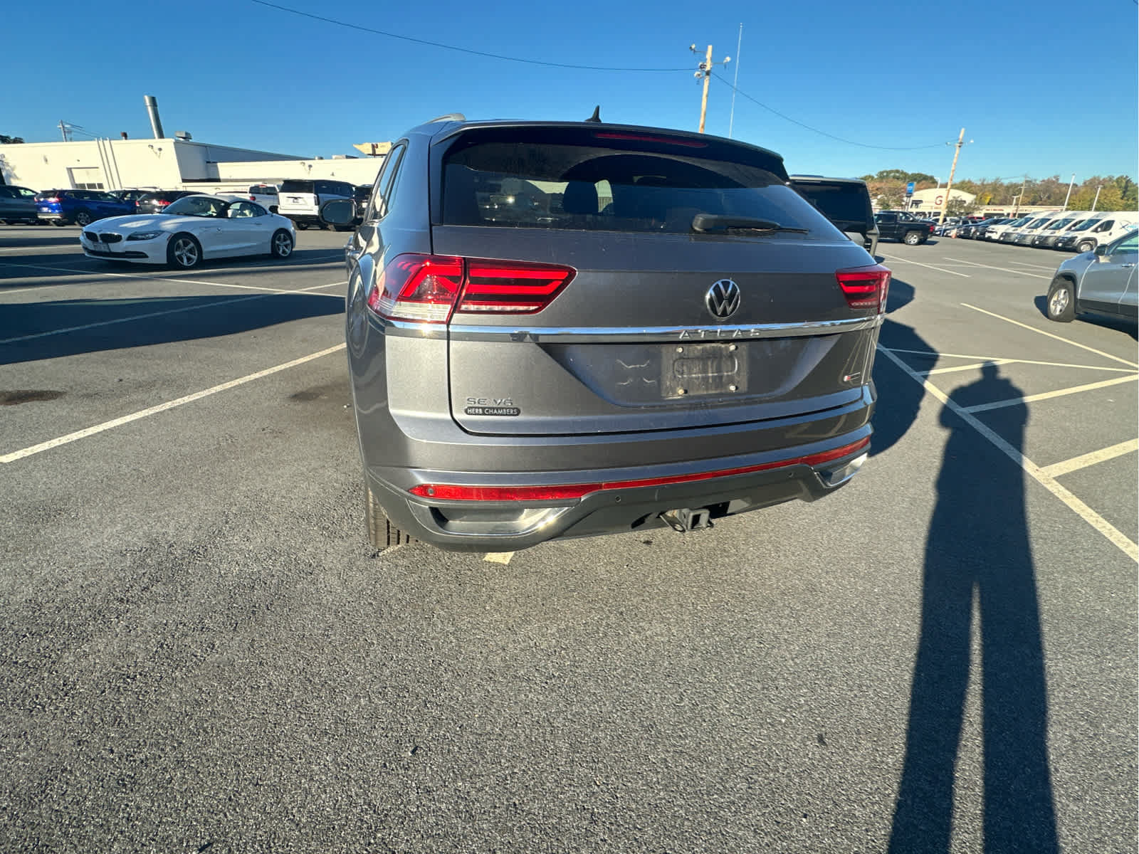 Used 2021 Volkswagen Atlas Cross Sport SE AWD/4WD image 8