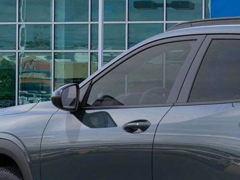 New 2026 Chevrolet Trax LT FWD image 12