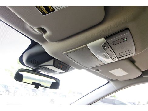Certified 2023 Nissan Rogue SV FWD image 23