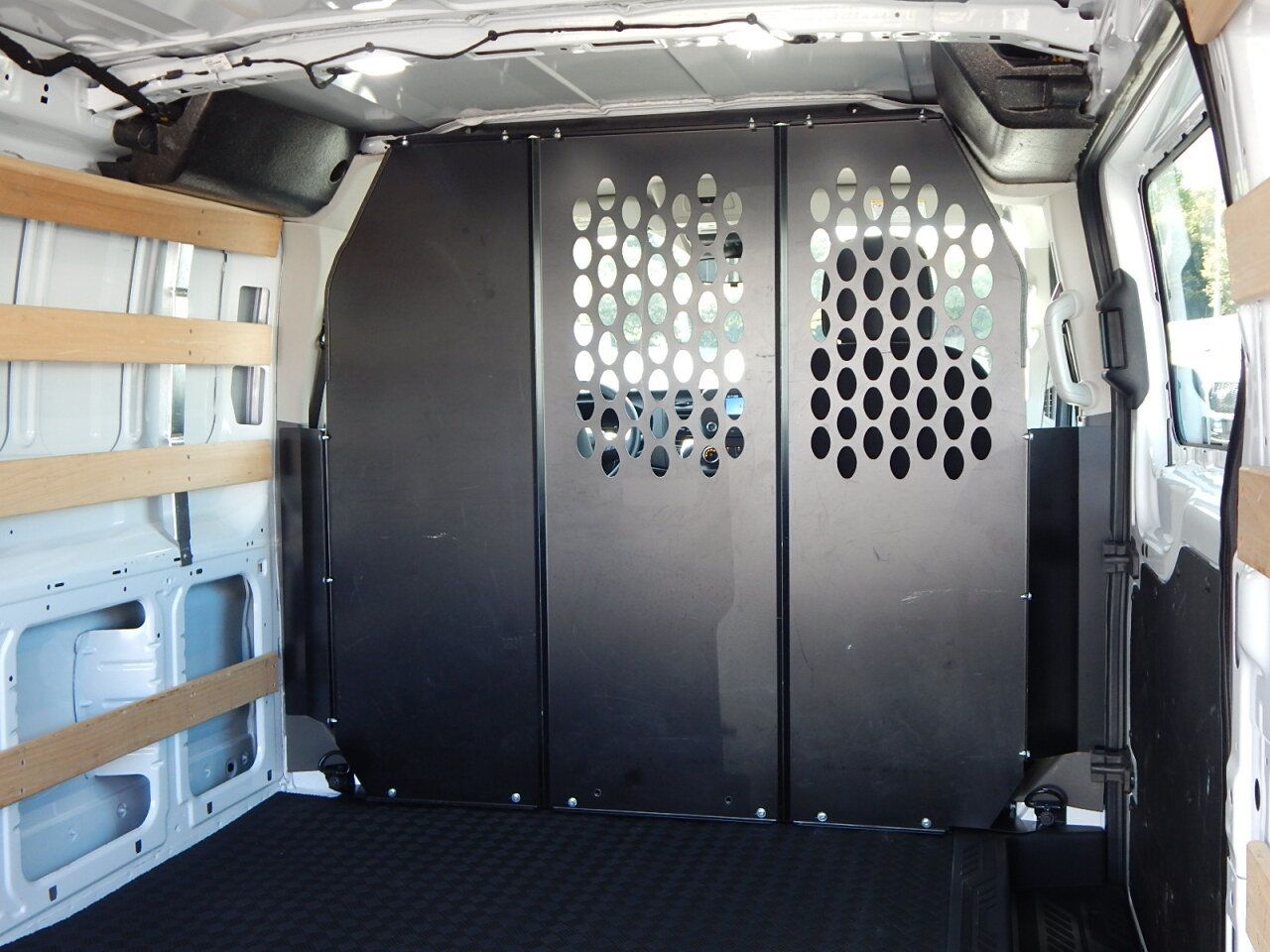 Used 2025 Ford Transit 250 Low Roof w/ Exterior Upgrade Package RWD image 4