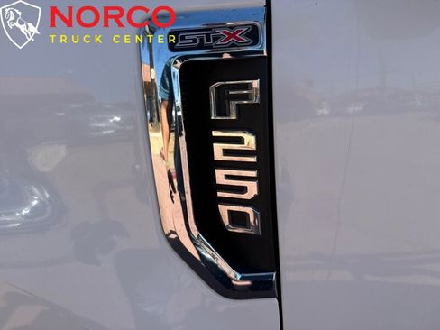 Used 2022 Ford F250 XL w/ STX Appearance Package image 16