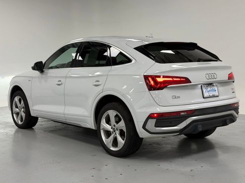 Used 2021 Audi Q5 2.0T Premium Plus w/ Premium Plus Package image 3