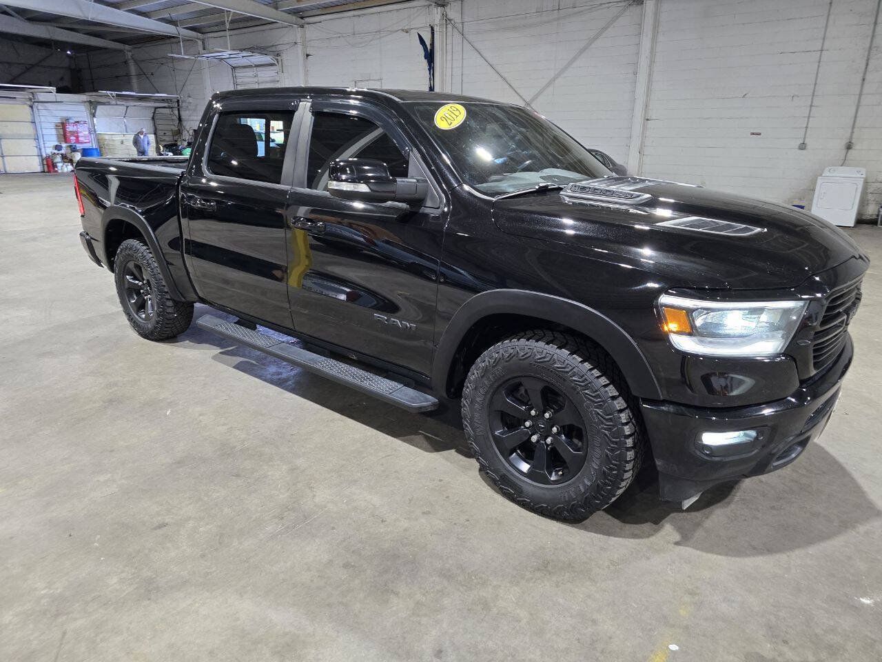 Used 2019 RAM 1500 Sport w/ Level 2 Equipment Group AWD/4WD image 19