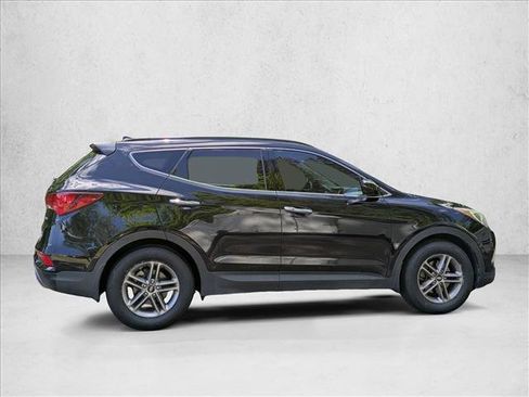 Used 2017 Hyundai Santa Fe Sport w/ 2.4L Value Package 06 image 4