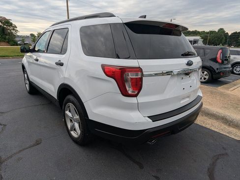 Used 2018 Ford Explorer FWD image 5