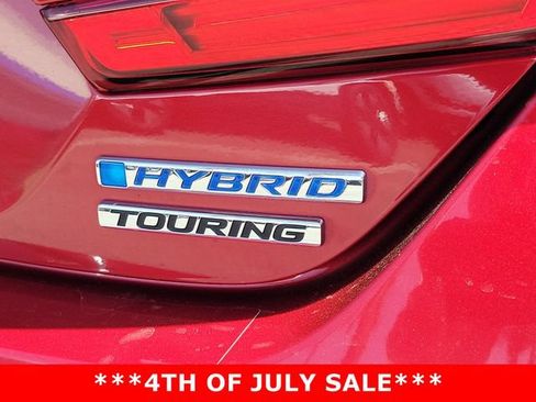 Used 2021 Honda Accord Touring image 32