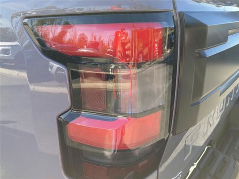 New 2026 Nissan Frontier PRO-4X w/ Pro-4x Convenience Package AWD/4WD image 11
