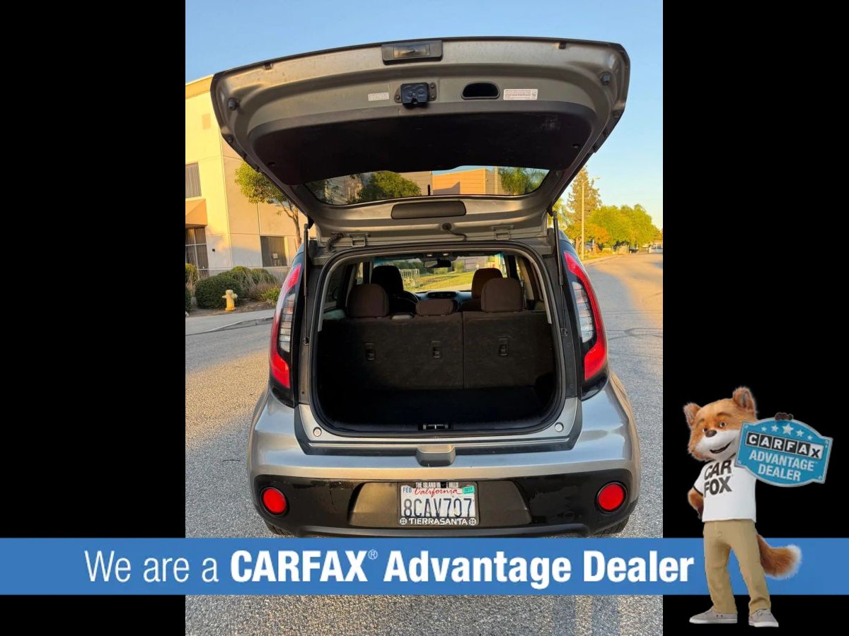 Used 2018 Kia Soul FWD image 61
