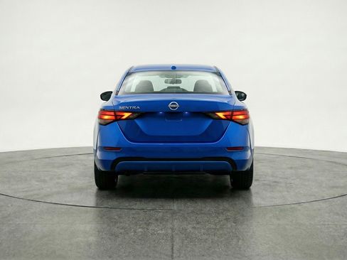 Used 2025 Nissan Sentra SV FWD image 6