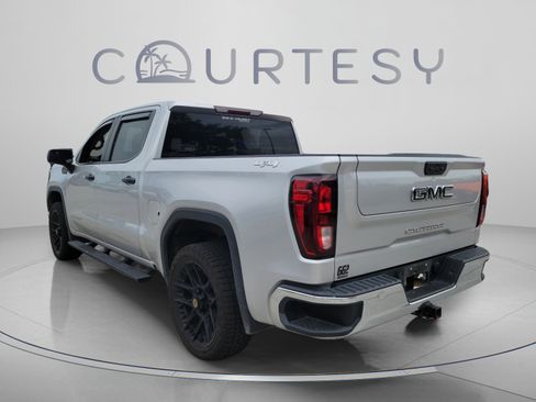 Used 2022 GMC Sierra 1500 Pro w/ Convenience Package AWD/4WD image 2