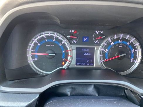 Used 2016 Toyota 4Runner SR5 image 29