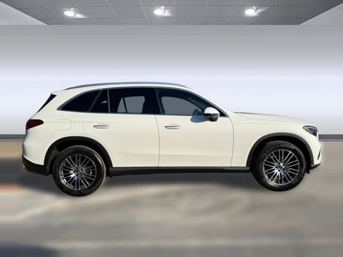 New 2026 Mercedes-Benz GLC 300 image 7