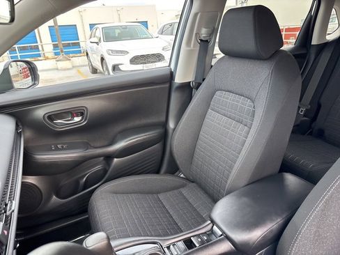 Certified 2026 Honda HR-V LX image 14