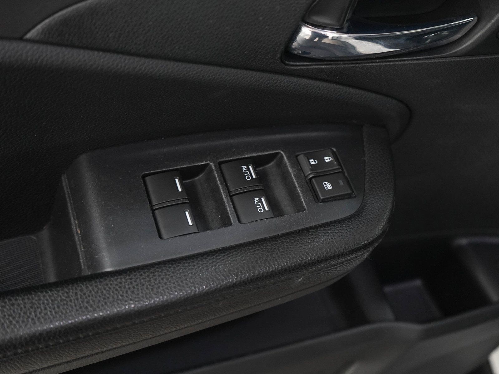 Used 2021 Honda Pilot Black Edition image 21