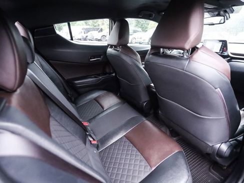 Used 2019 Toyota C-HR Limited FWD image 50