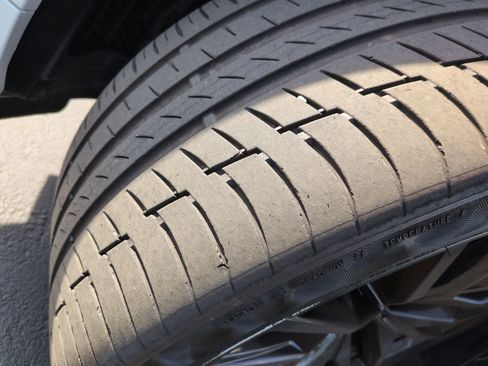 Used 2024 BMW X5 xDrive40i w/ M Sport Package image 12