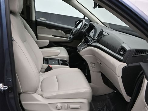 Used 2025 Honda Odyssey EX-L image 11