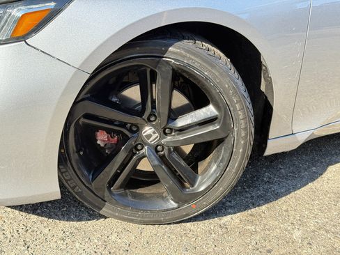 Used 2019 Honda Accord Sport image 77