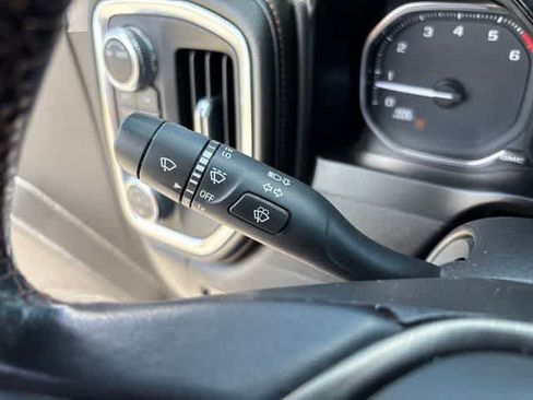 Used 2021 GMC Sierra 1500 AT4 AWD/4WD image 15