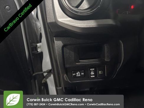 Used 2019 Toyota Tacoma TRD Sport AWD/4WD image 15