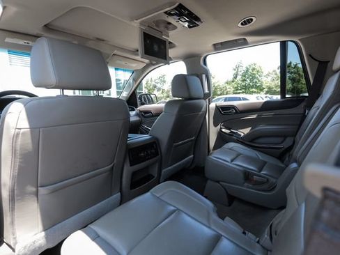Used 2020 GMC Yukon SLT w/ Open Road Package AWD/4WD image 17